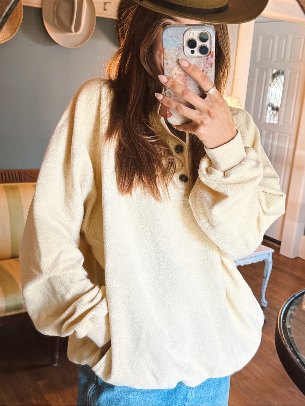 Butter yellow cozy terry cloth Henley golf Pullover sweatshirt sz XL